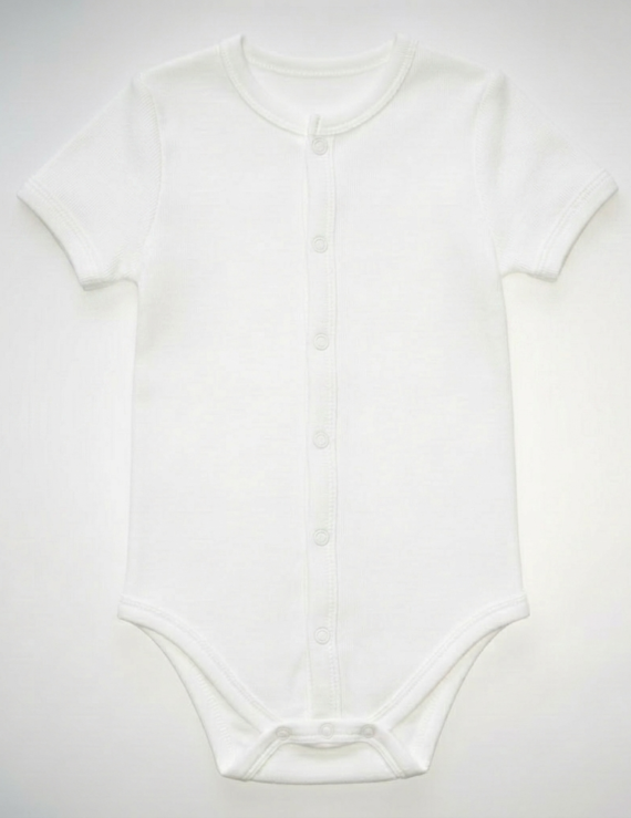 Baby Body Weiß Kurzarm Druck: kurzärmliger weißer Baby Body aus Baumwolle mit durchgehender Druckknopfleiste für Jungen und Mädchen.
