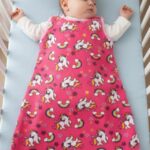 Pinker Wellsoft Baby Schlafsack mit Einhorn Muster ärmellos für Mädchen mit Druckknöpfen